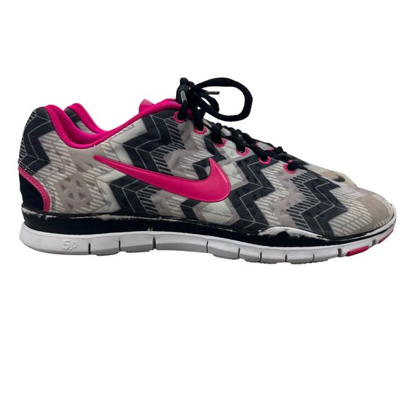 Nike Running Shoes Womens 10 Free TR Fit 3 Black Pink Chevron Lace Up 555159-015 - Picture 1 of 11